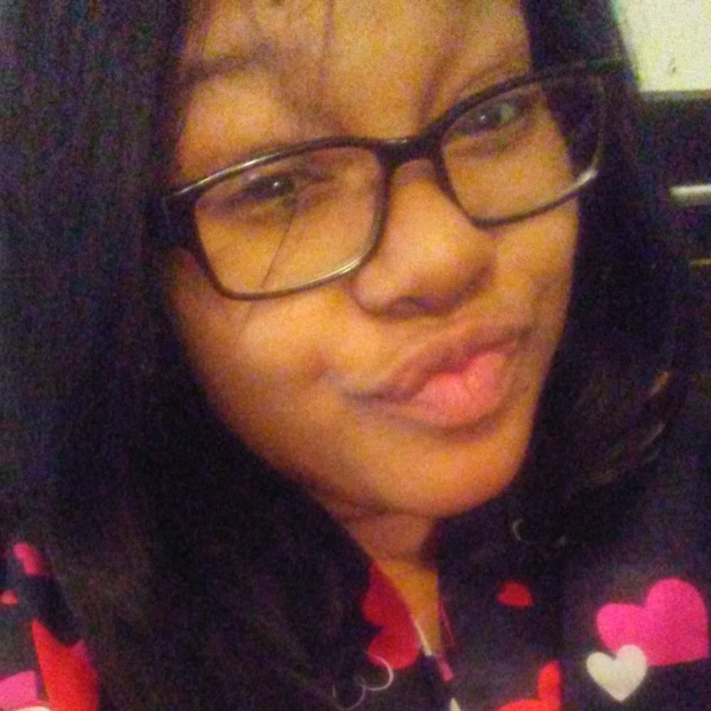 Meet your Posher, Lashonna